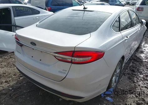 2017 Ford Fusion Se z USA, uszkodzony, nr VIN 3FA6P0HD2HR204815